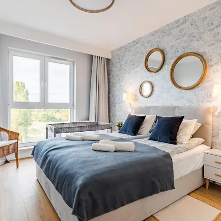 Golden Reagan By Aparo - Nowy Apartament, Winda, Lozeczko Turystyczne, Plaza 500m, Balkon, 2 Sypialnie Oraz Salon, Rowerownia, Biurko * Гданьск