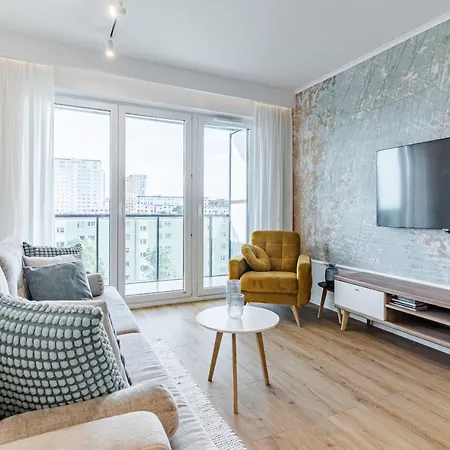 Golden Reagan By Aparo - Nowy Apartament, Winda, Lozeczko Turystyczne, Plaza 500m, Balkon, 2 Sypialnie Oraz Salon, Rowerownia, Biurko *