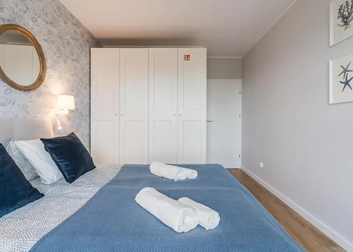 公寓 Golden Reagan By Aparo - Nowy Apartament, Winda, Lozeczko Turystyczne, Plaza 500m, Balkon, 2 Sypialnie Oraz Salon, Rowerownia, Biurko *